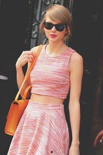 街拍吃瓜群众视频,吃瓜群众镜头下的美食盛宴