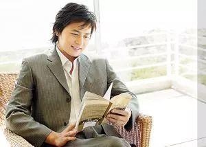 没有读书的明星